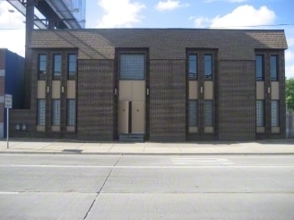 15933 W 8 Mile Rd, Detroit, MI à vendre Photo principale- Image 1 de 2