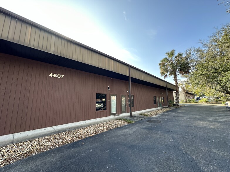 4607 NW 6th St, Gainesville, FL for lease - Building Photo - Image 1 of 8