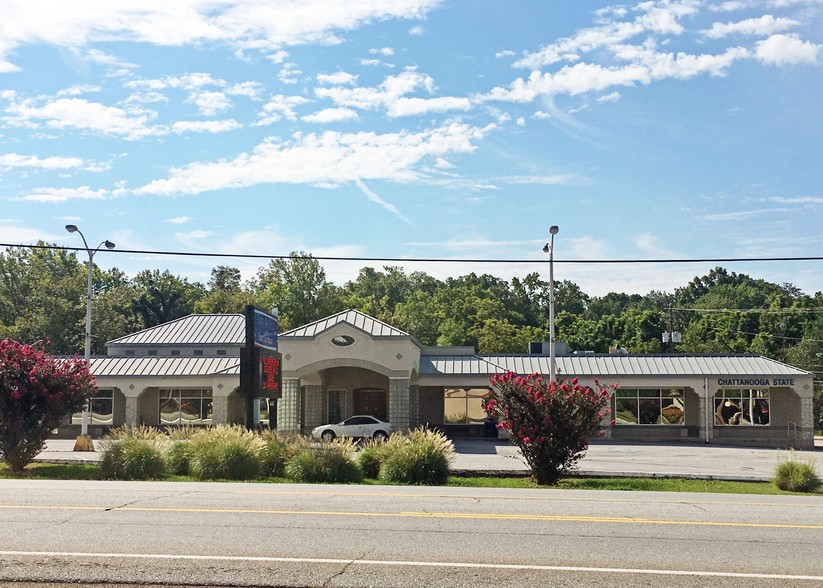 7158 Lee Hwy, Chattanooga, TN for sale - Building Photo - Image 1 of 1