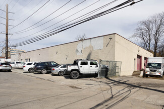 More details for 59 Hempstead Gardens Dr, West Hempstead, NY - Industrial for Lease