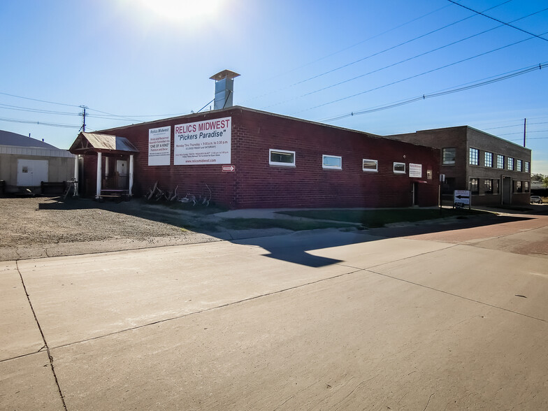 406 S 1st Ave, Marshalltown, IA à vendre - Photo principale - Image 1 de 1