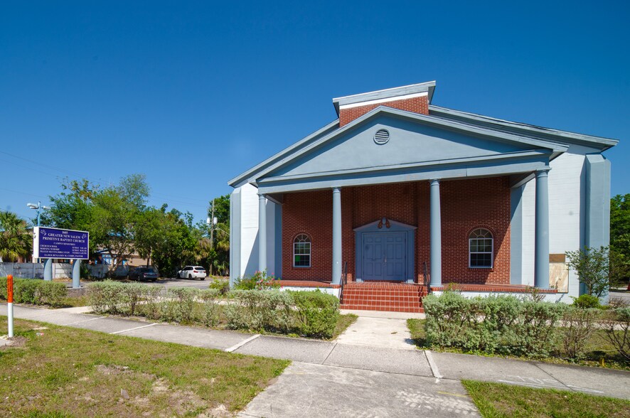 1605 N Nebraska Ave, Tampa, FL à louer - Photo du bâtiment - Image 2 de 14