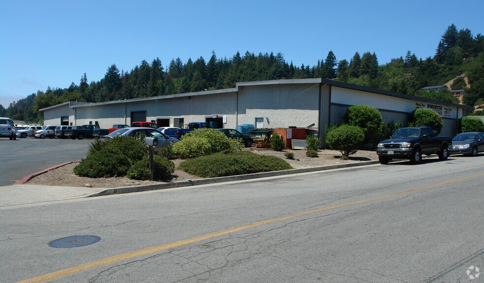 5346 Scotts Valley Dr, Scotts Valley, CA à louer - Photo du bâtiment - Image 3 de 43