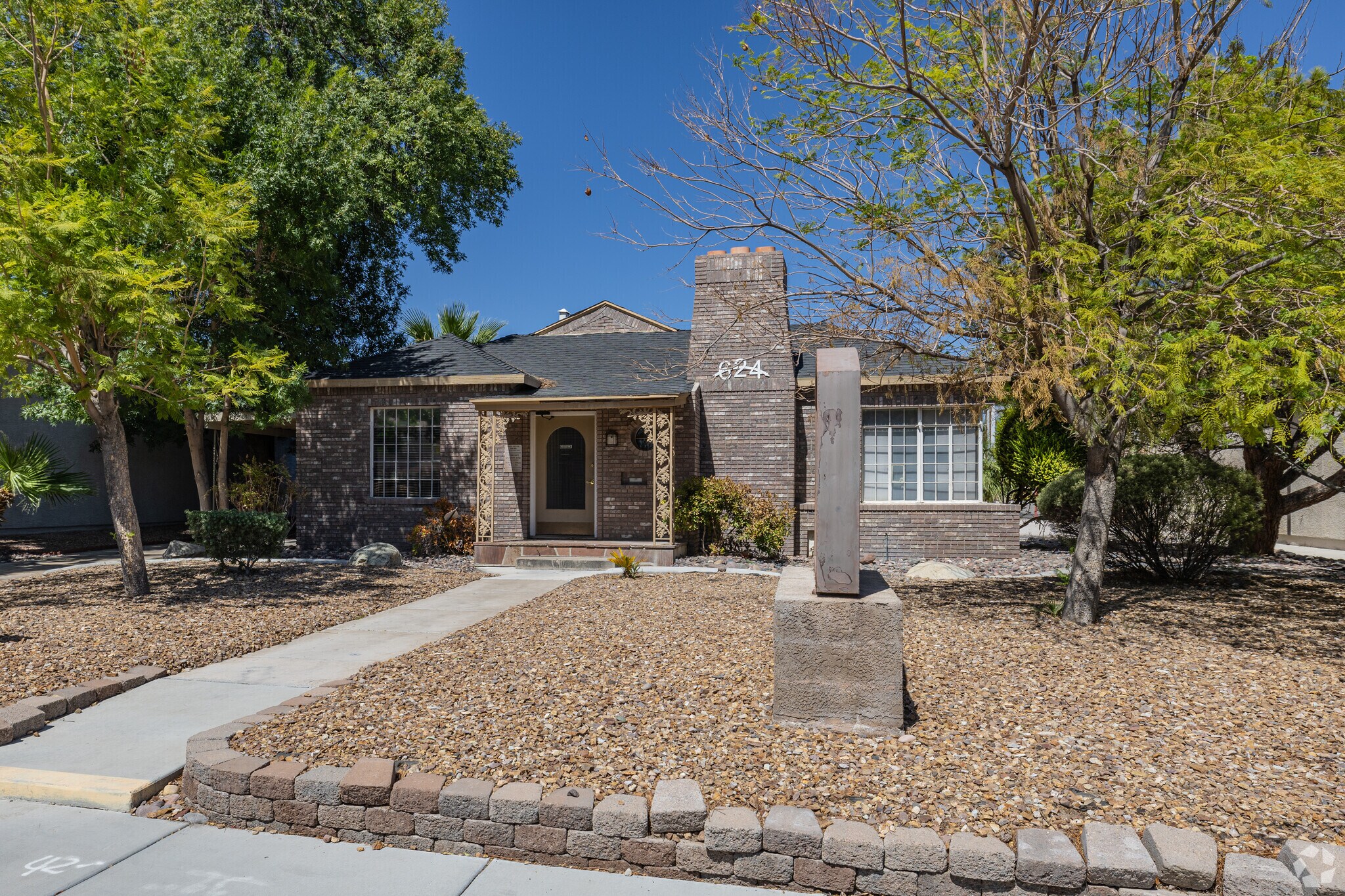 624 S 9th St, Las Vegas, NV à vendre Photo principale- Image 1 de 42