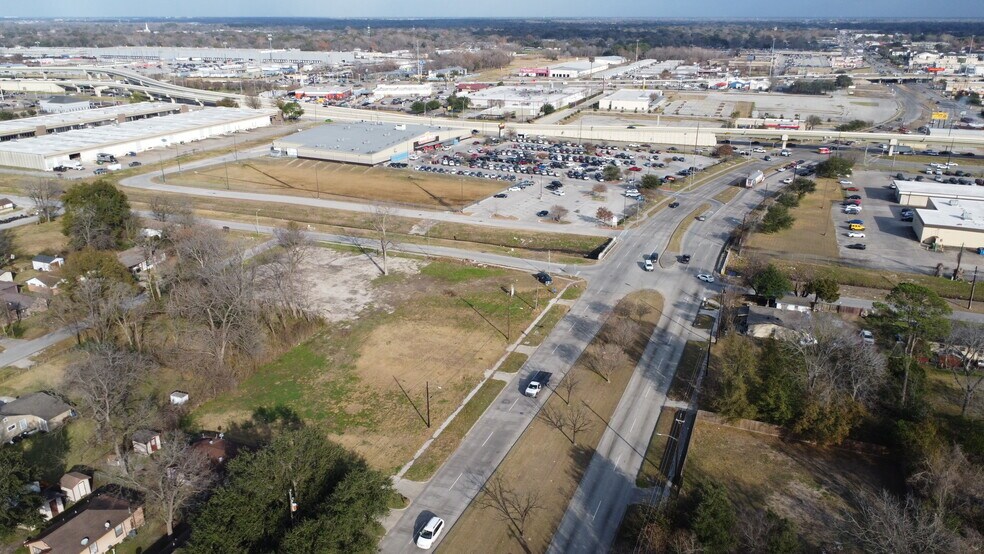 750 N Victory Dr, Houston, TX à louer - Photo du bâtiment - Image 2 de 5