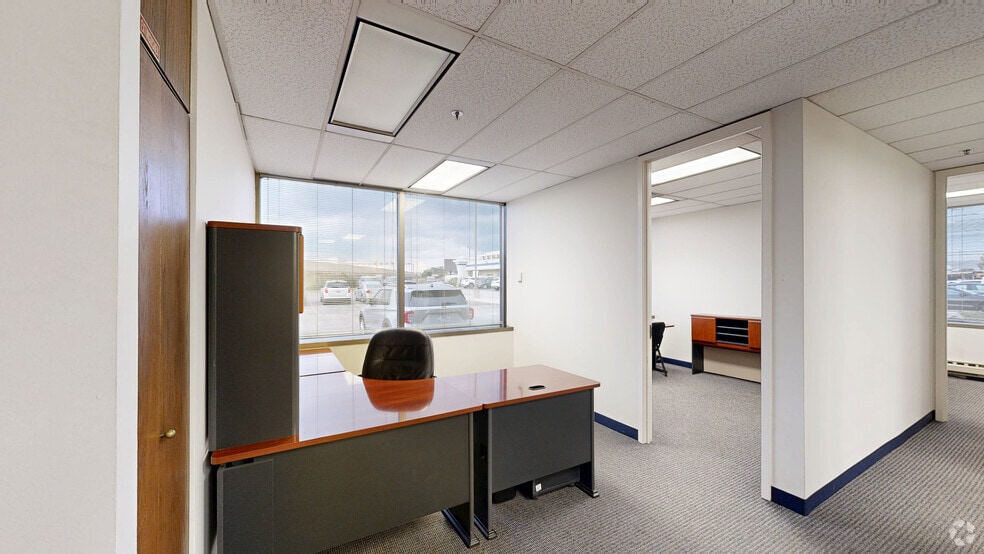 1011 E Touhy Ave, Des Plaines, IL for lease - Matterport 3D Scan - Image 3 of 54