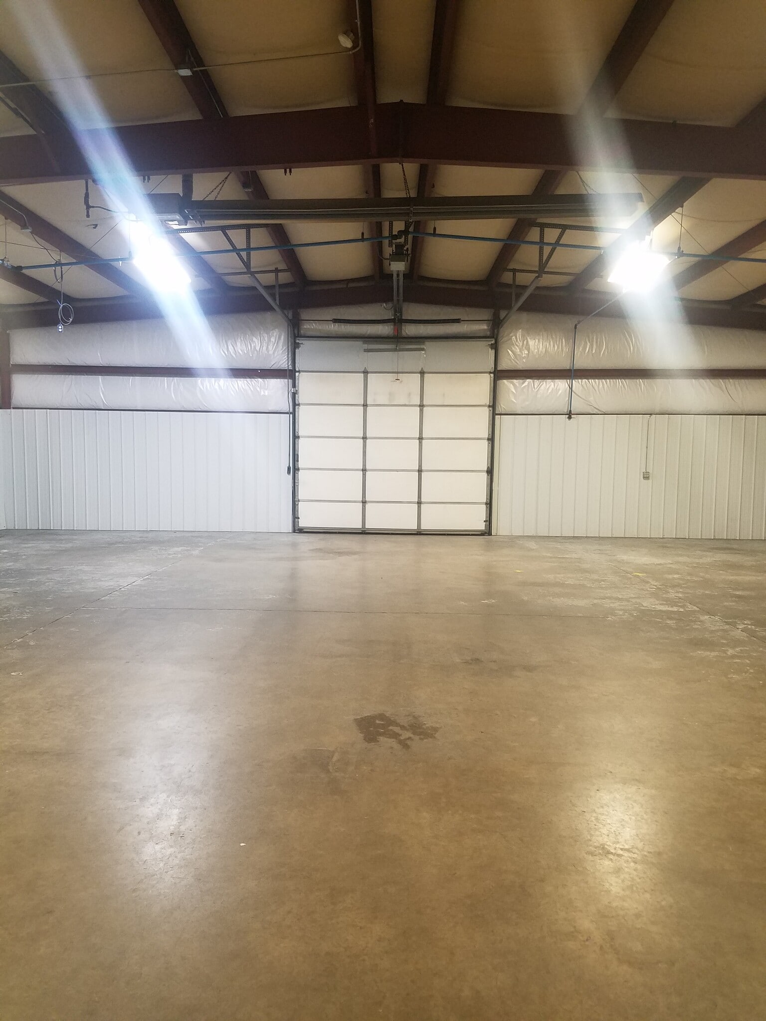 1002 Mitchell Jellison Dr, Elkhart, IN for lease Interior Photo- Image 1 of 3