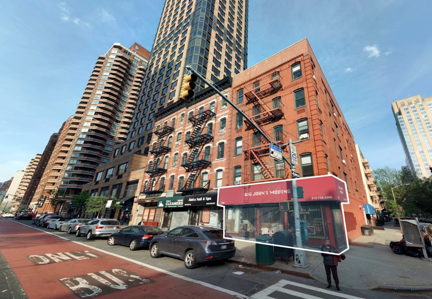 401 E 83rd St, New York, NY à louer - Photo du bâtiment - Image 2 de 4