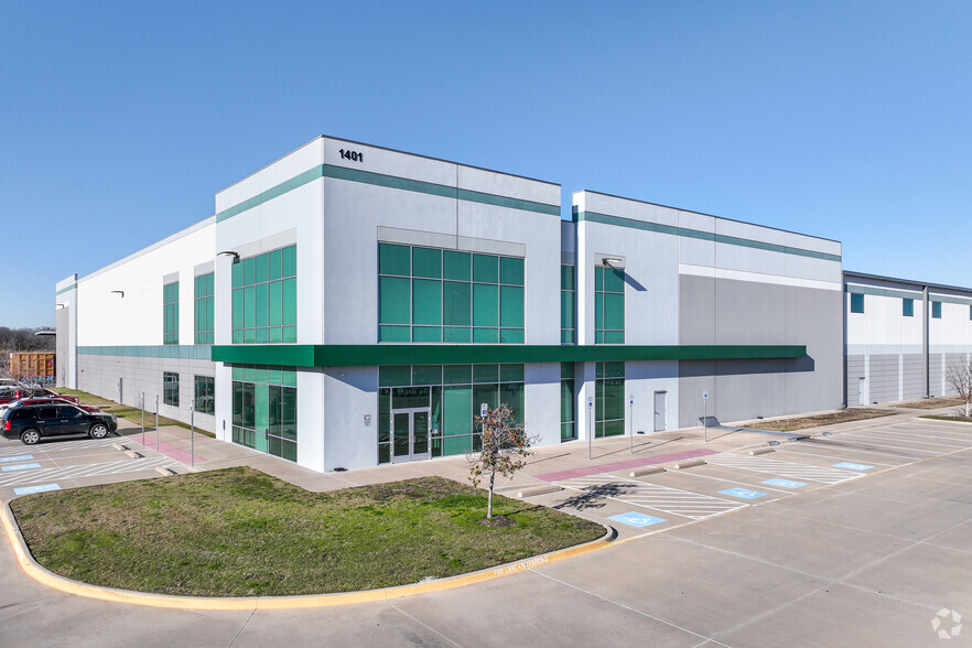 SEC Lancaster Hutchins Rd & W Wintergreen Rd, Lancaster, TX à vendre - Photo principale - Image 1 de 1