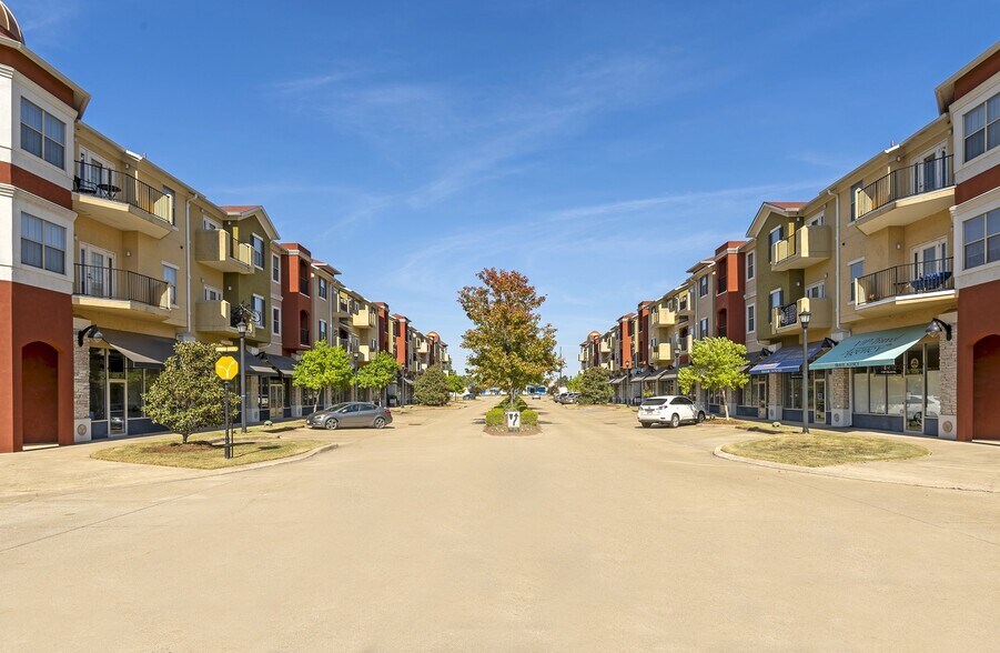 5200 E Texas St, Bossier City, LA for lease - Building Photo - Image 2 of 3