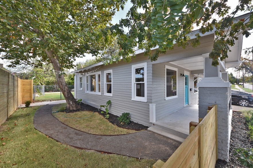 2312 N Francis Ave, Oklahoma City, OK à vendre - Photo du bâtiment - Image 2 de 4