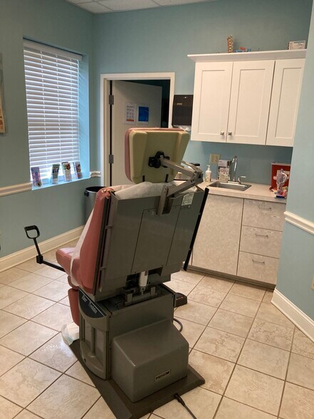 2013 Highland Ave, Knoxville, TN à louer - Photo intérieure - Image 2 de 10