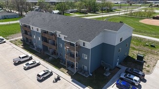 Plus de détails pour 1833 Curtis Ave, Chariton, IA - Multi-résidentiel à vendre