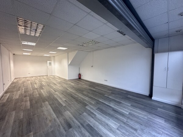 10 Croft Rd, Arnold à vendre - Photo intérieure - Image 3 de 5