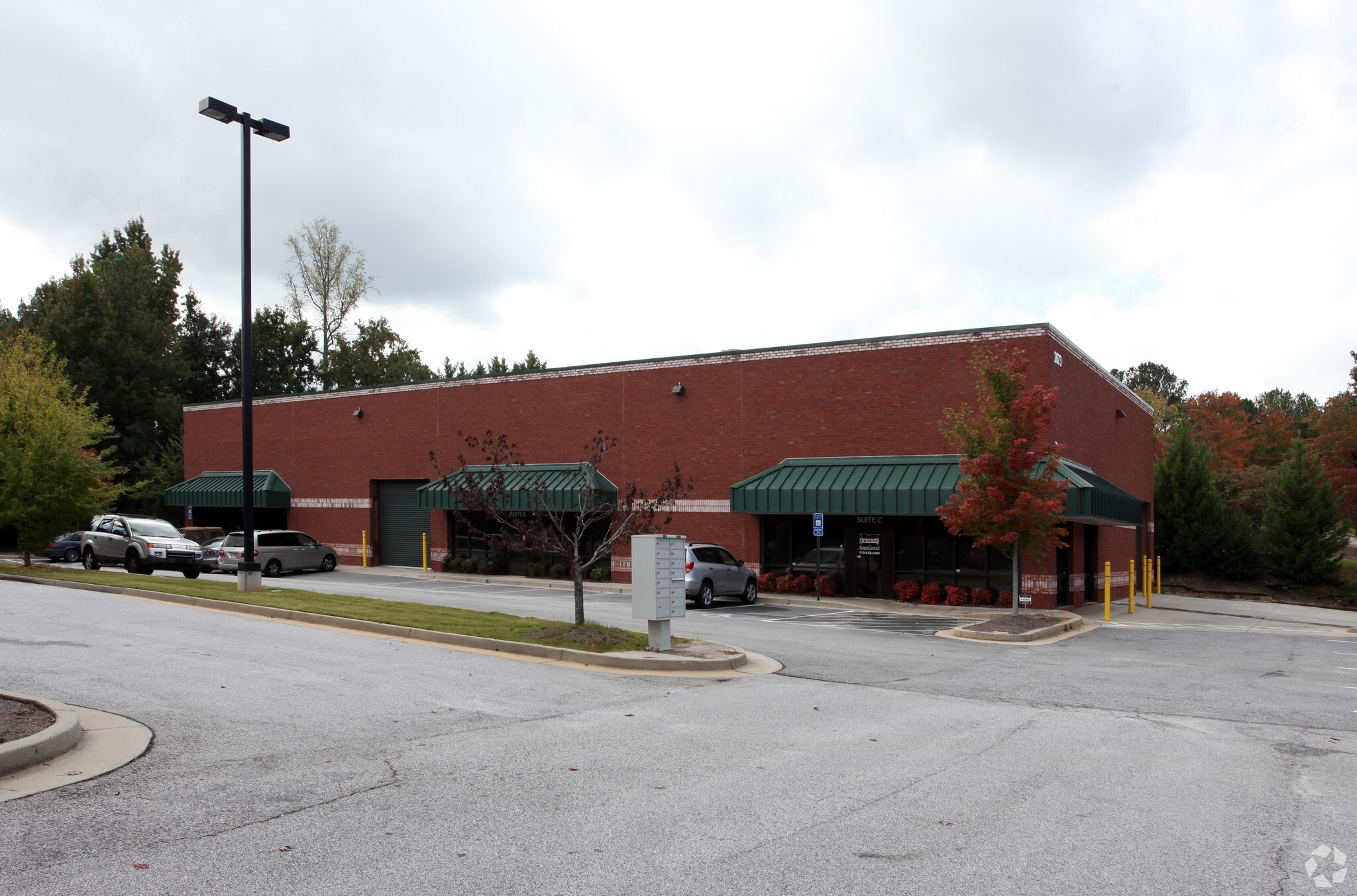 2073 Westside Ct, Snellville, GA for lease Primary Photo- Image 1 of 4