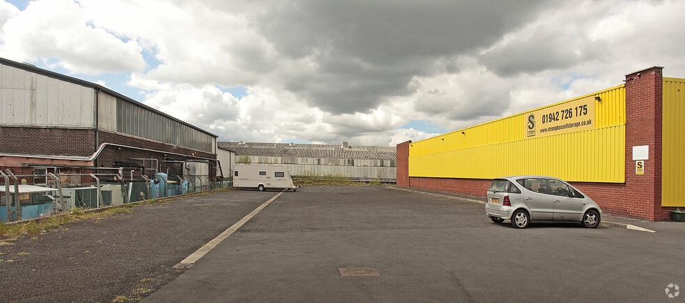 Bahama Rd, Haydock for lease - Building Photo - Image 2 of 10