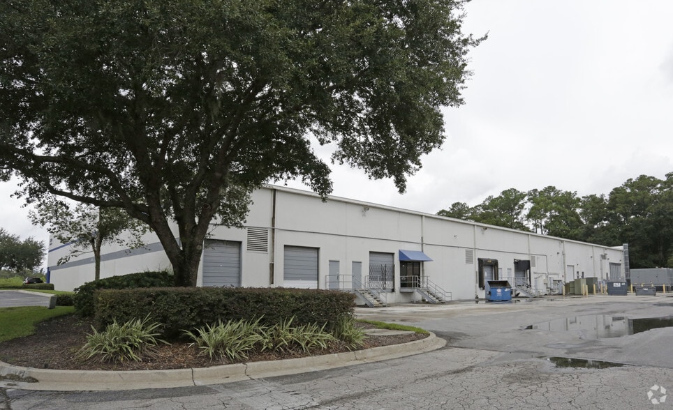 6602 Executive Park Ct, Jacksonville, FL for lease - Building Photo - Image 3 of 11