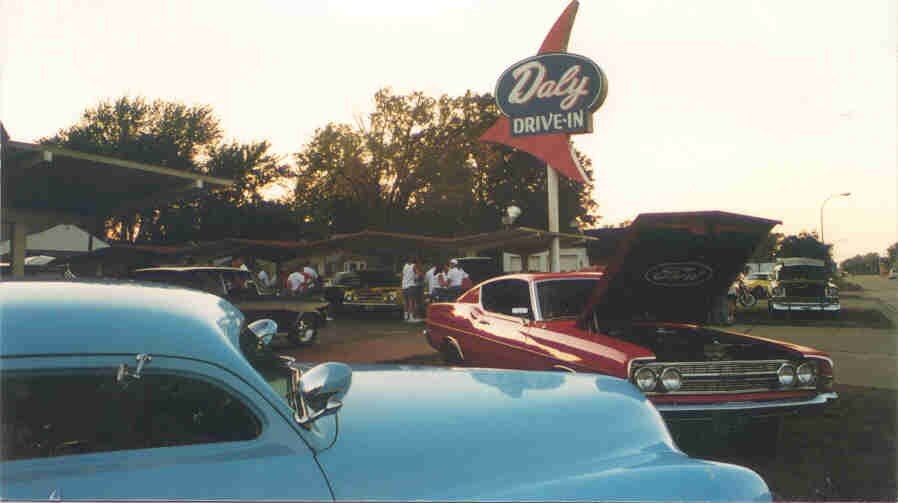 5152 S Beech Daly St, Dearborn Heights, MI à louer - Photo du bâtiment - Image 3 de 7