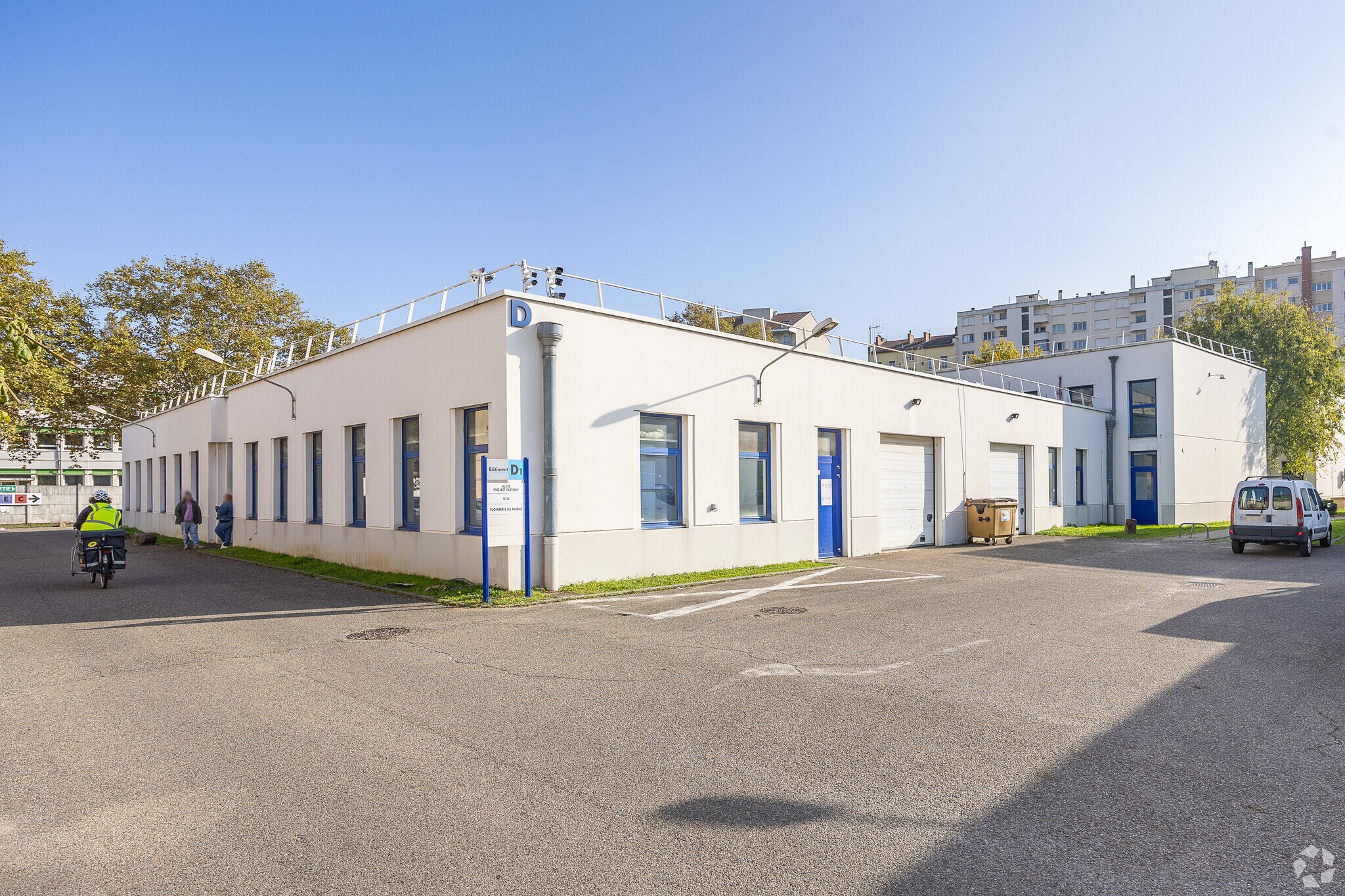 109 Rue Du 1 Mars 1943, Villeurbanne for lease Primary Photo- Image 1 of 3