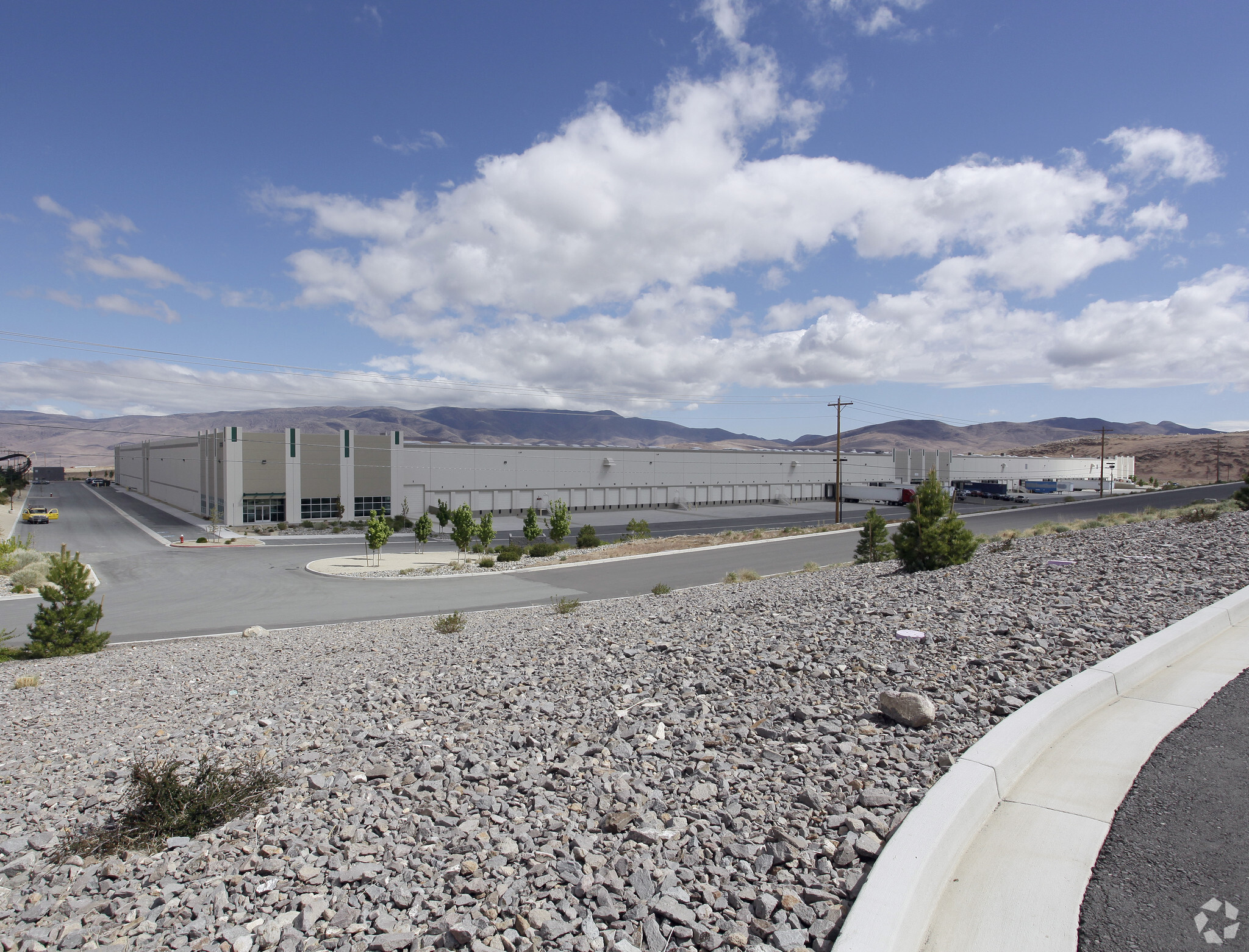 2777 USA Pky, Mccarran, NV for sale Primary Photo- Image 1 of 1