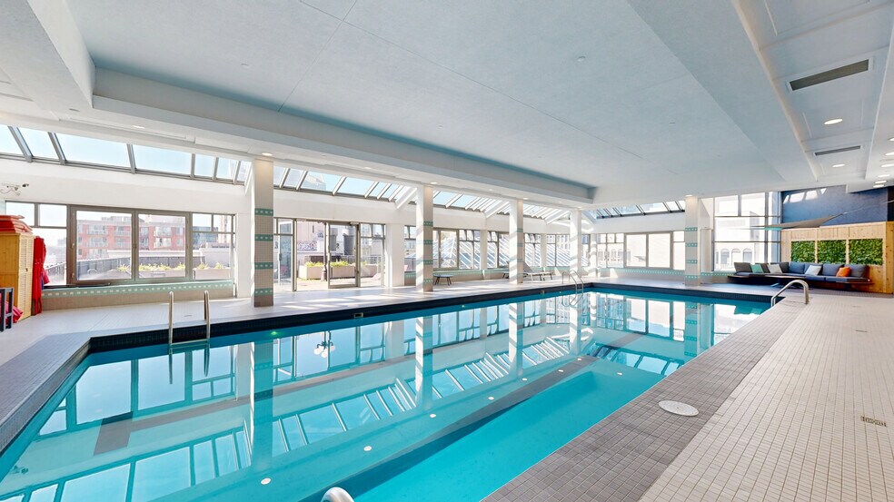 1555 Rue Peel, Montréal, QC à louer - Numérisation 3D de Matterport - Image 2 de 22