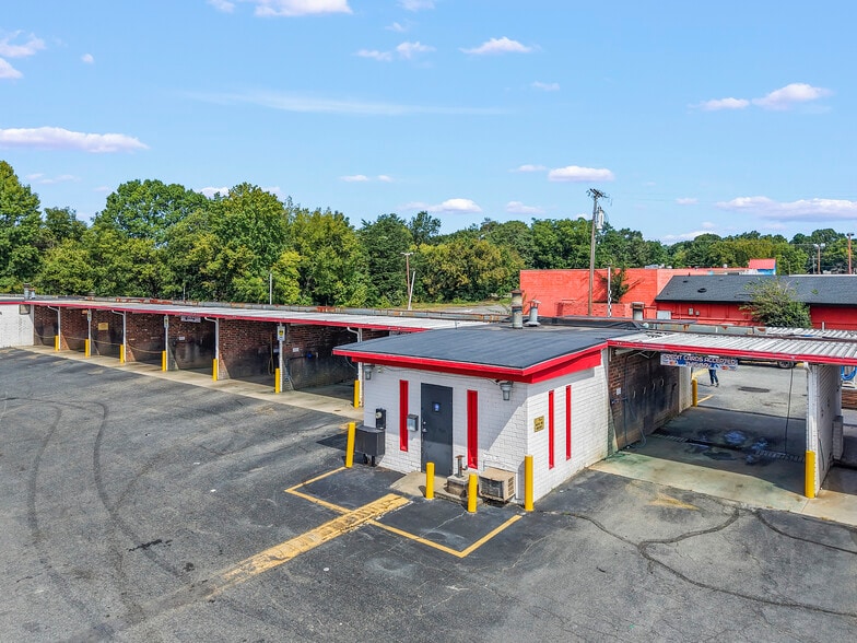 2334 Randleman Rd, Greensboro, NC for sale - Building Photo - Image 2 of 4