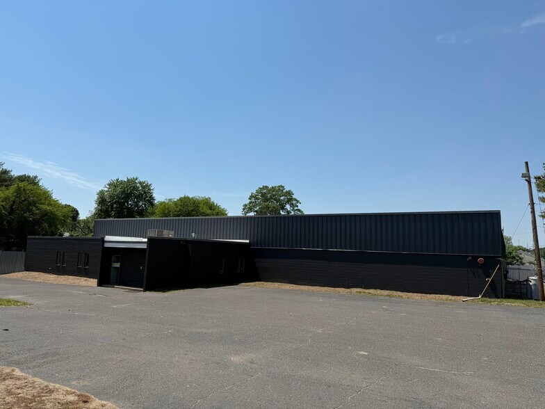 148 Beverly Rancocas Dr, Willingboro, NJ for lease - Building Photo - Image 2 of 15