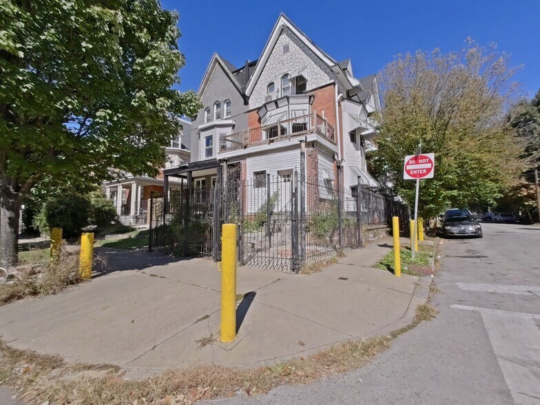 5331 Wayne Ave, Philadelphia, PA à vendre - Photo du bâtiment - Image 1 de 65
