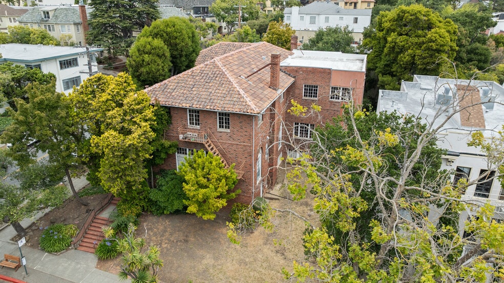 2510 Le Conte Ave, Berkeley, CA for sale - Building Photo - Image 3 of 10