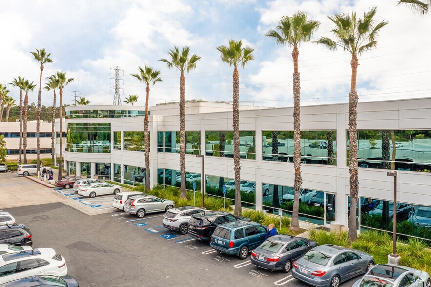 26691 Plaza Dr, Mission Viejo, CA for lease - Building Photo - Image 3 of 4