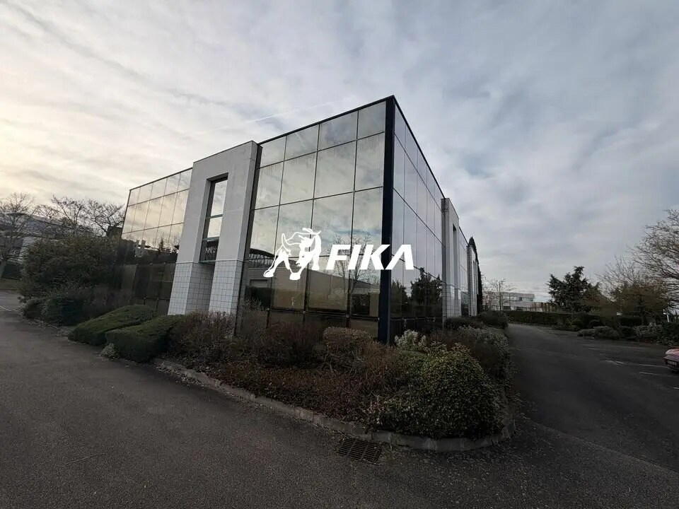 Office in Toulouse for lease Building Photo- Image 1 of 6