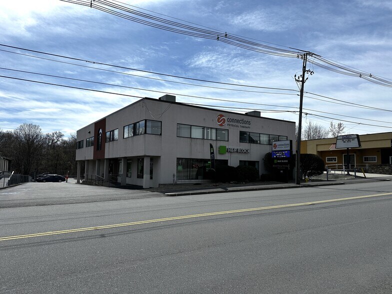93 Stafford St, Worcester, MA à louer - Photo du bâtiment - Image 1 de 4