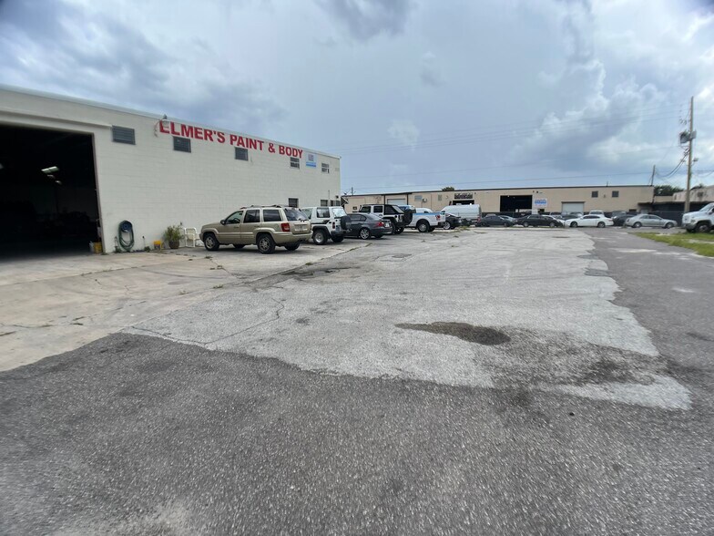 365 N Ivey Ln, Orlando, FL for lease - Building Photo - Image 2 of 10