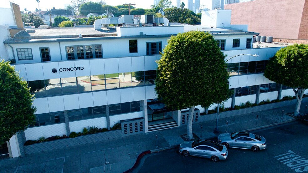449 S Beverly, Beverly Hills, CA à louer - Photo du bâtiment - Image 3 de 18