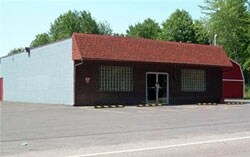 Plus de détails pour 3535 Upland Ave, Lowellville, OH - Commerce de détail à vendre