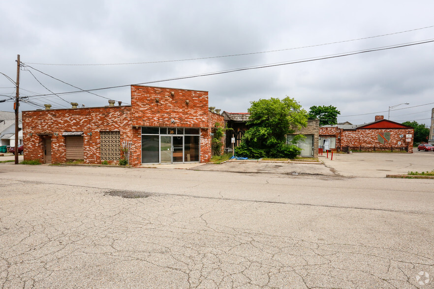 35-49 N Broad St, Fairborn, OH à vendre - Photo principale - Image 1 de 1