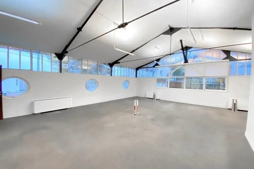 Office in Meudon for sale - Interior Photo - Image 3 of 6