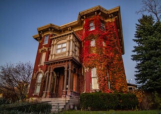 Plus de détails pour 214 N State St, Syracuse, NY - Bureau à vendre