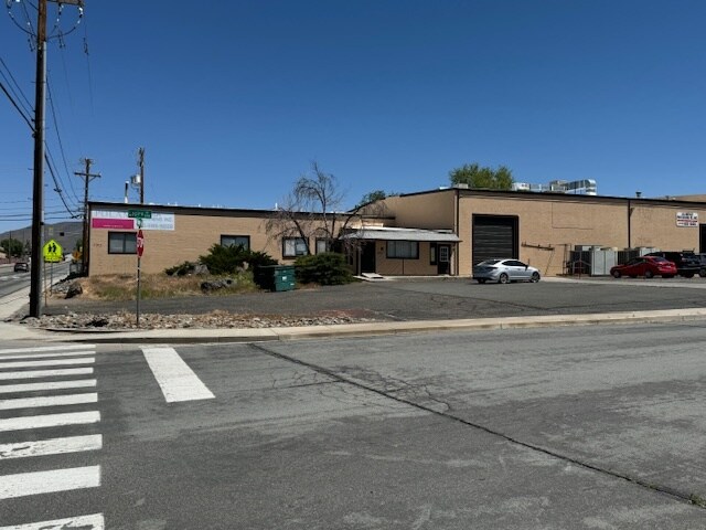 3915 Fairview Dr, Carson City, NV à vendre Photo du bâtiment- Image 1 de 9