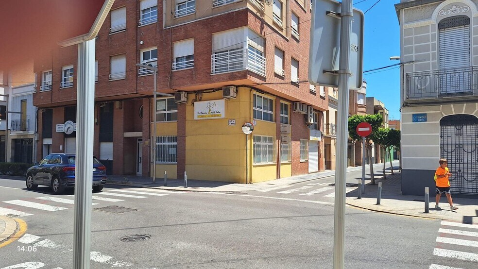 Carrer San Ramón, 18, ALMAZORA, Castellón à vendre - Photo du bâtiment - Image 3 de 7
