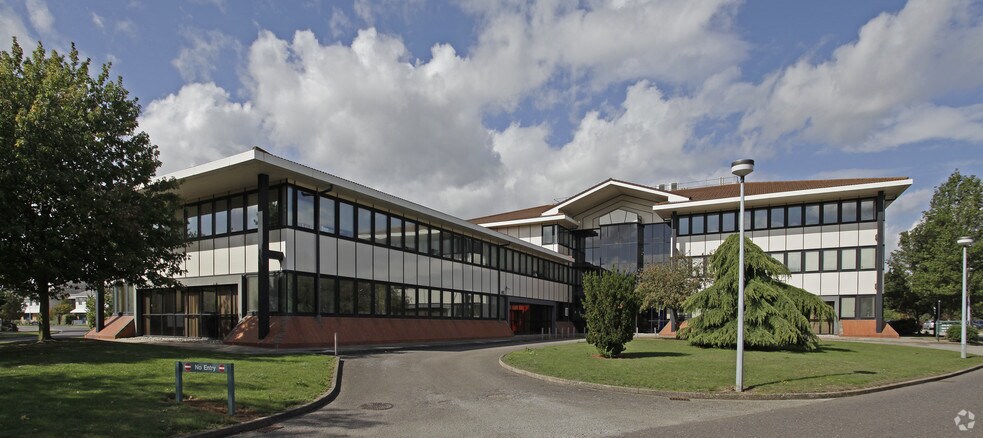 270-289 Milton Rd, Cambridge à louer - Photo du bâtiment - Image 2 de 12
