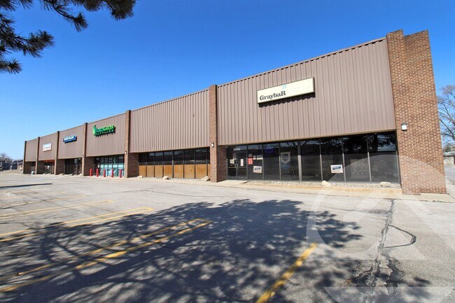 More details for 28188-28196 Schoolcraft Rd, Livonia, MI - Industrial for Lease