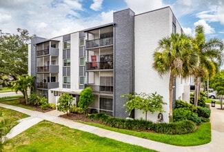 More details for 120 47th Ave N, Saint Petersburg, FL - Multifamily for Sale
