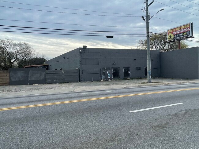 Plus de détails pour 948 Donald Lee Hollowell Pky, Atlanta, GA - Industriel à louer