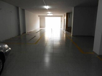 Plus de détails pour Commerce de détail à louer