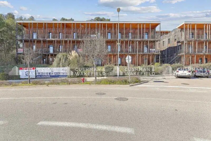 305 Rue Maurice Aicardi Lejard, Aix-en-Provence for lease Building Photo- Image 1 of 36