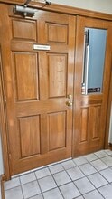 125 Lakeshore Dr, Lebanon, IN for lease Interior Photo- Image 1 of 12