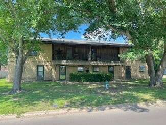 More details for 103 Creek Bend St, Natchez, MS - Multifamily for Sale