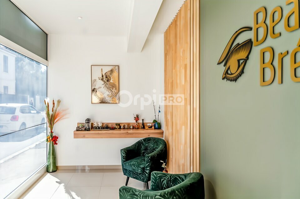 Retail in La Seyne-sur-Mer for sale Interior Photo- Image 1 of 11