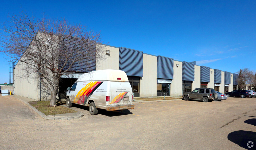 9775-9799 45th Ave NW, Edmonton, AB for lease - Building Photo - Image 2 of 4